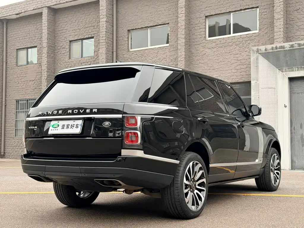 Land Rover Range Rover 2020 — фото 11