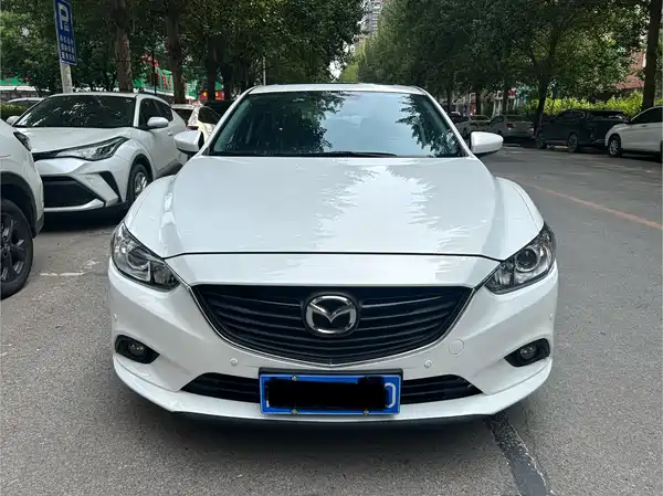 Mazda Atenza 2015