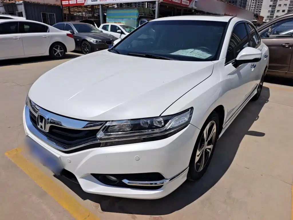 Honda Spirior 2016 — фото 2