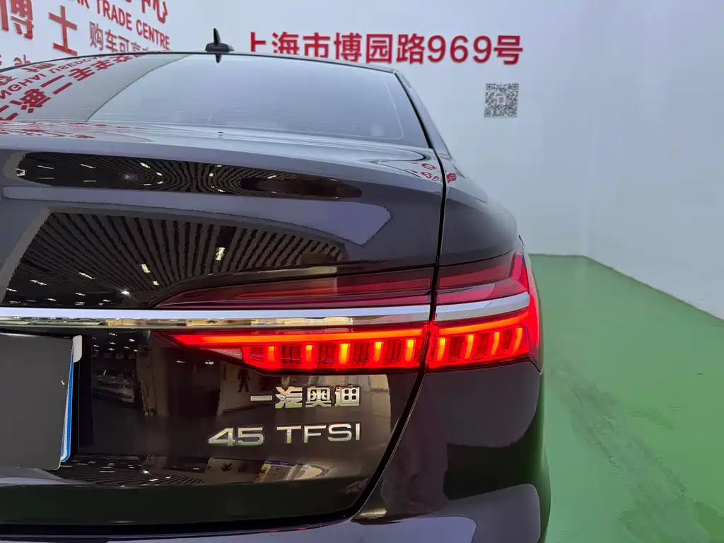 Audi A6L 2021 — фото 28