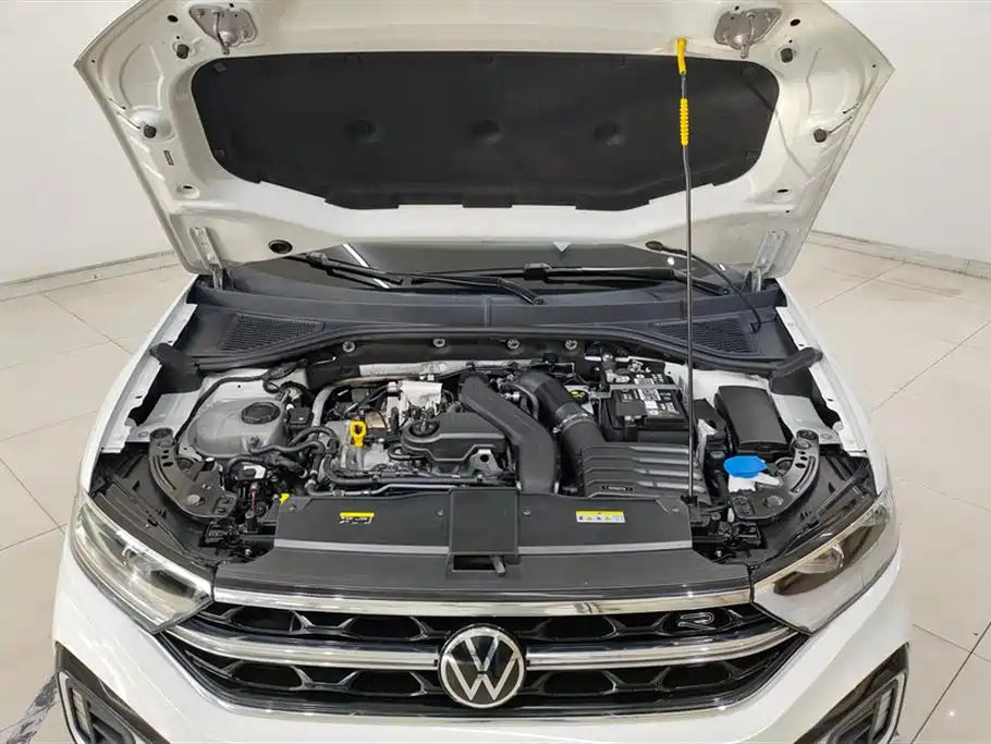 Volkswagen T-Roc 2023 — фото 10
