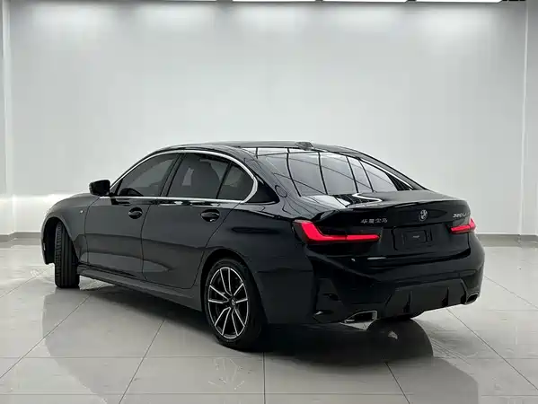 BMW 3 Series 2023
