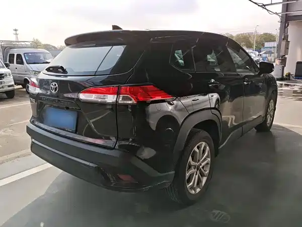 Toyota Frontlander 2024