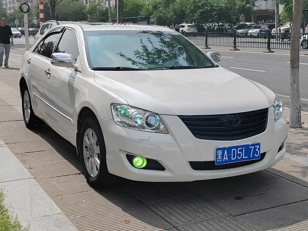 Toyota Camry 2007 — фото 1