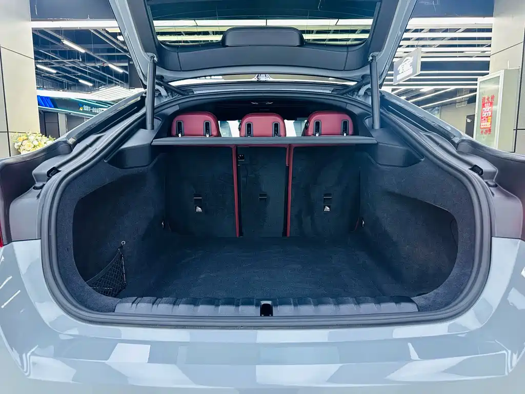 BMW 4 Series 2025 — фото 18