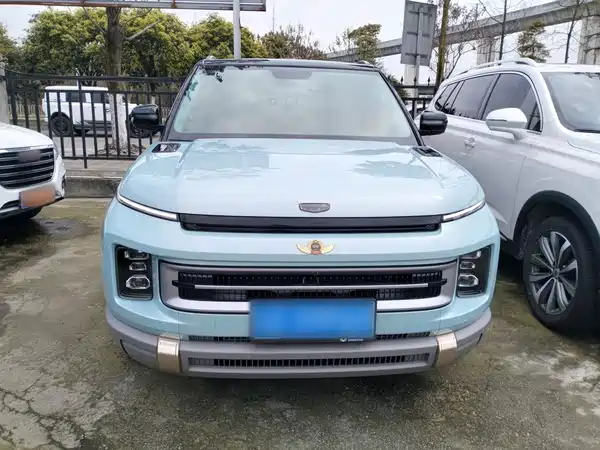 Geely ICON 2023