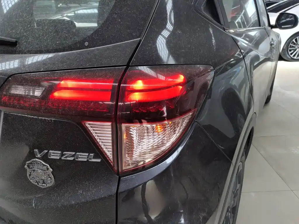 Honda Vezel 2015 — фото 8