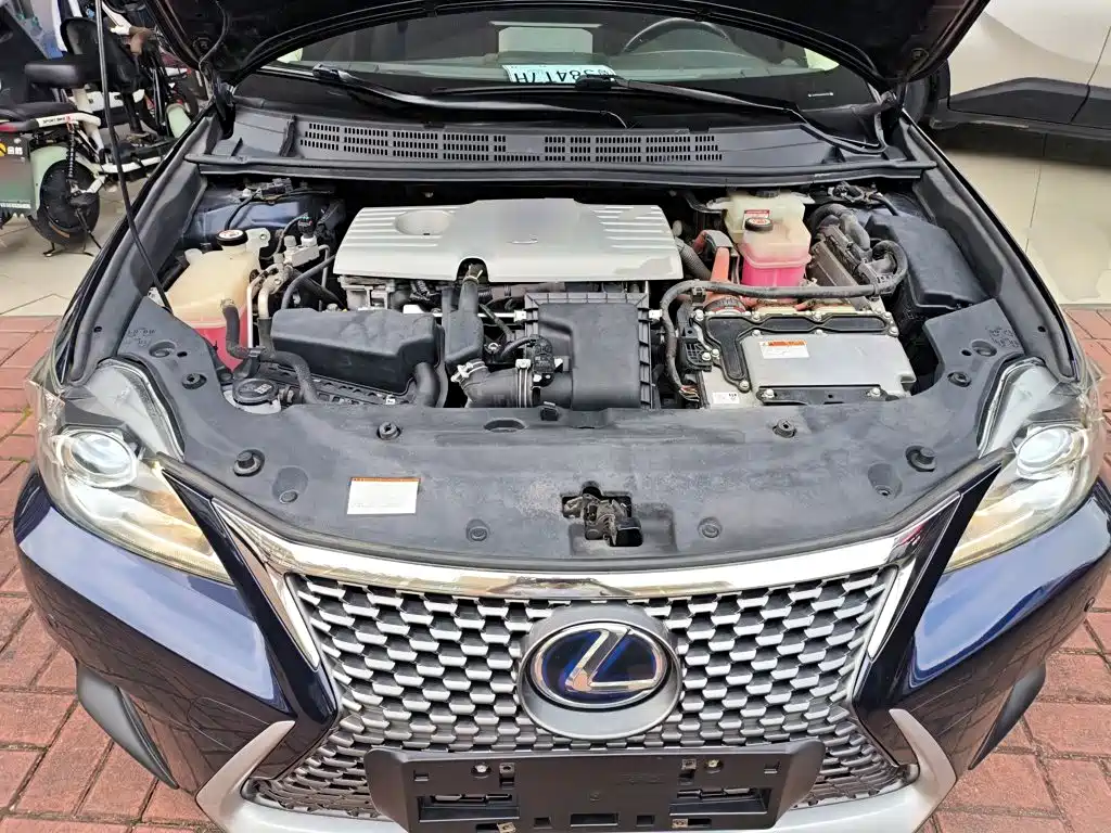 Lexus CT 2020 — фото 16