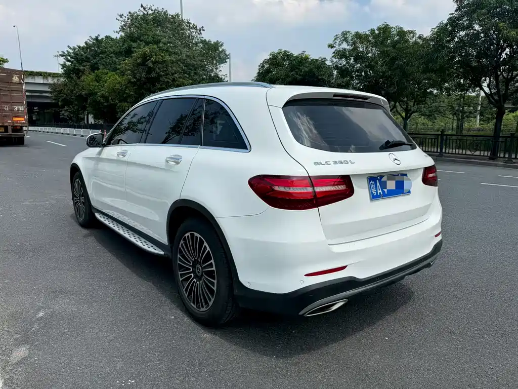Mercedes-Benz GLC 2019