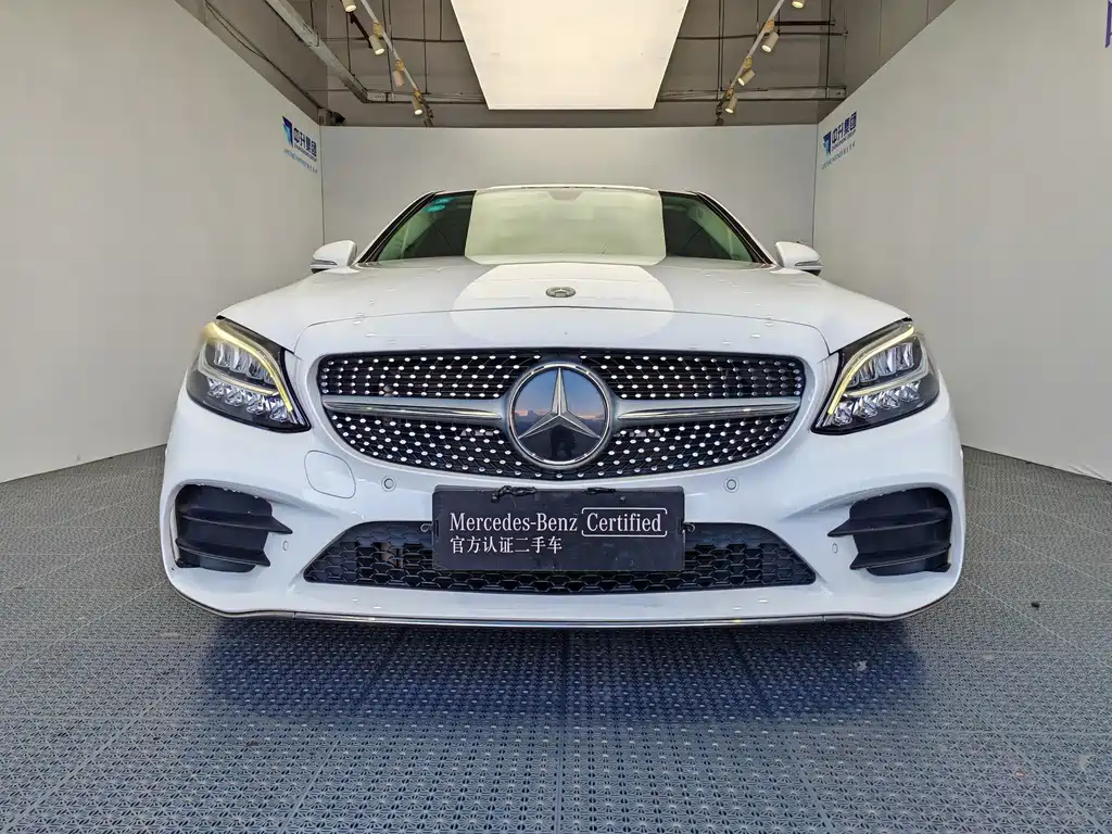 Mercedes-Benz C-Class 2020