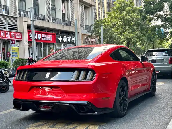 Ford Mustang 2015