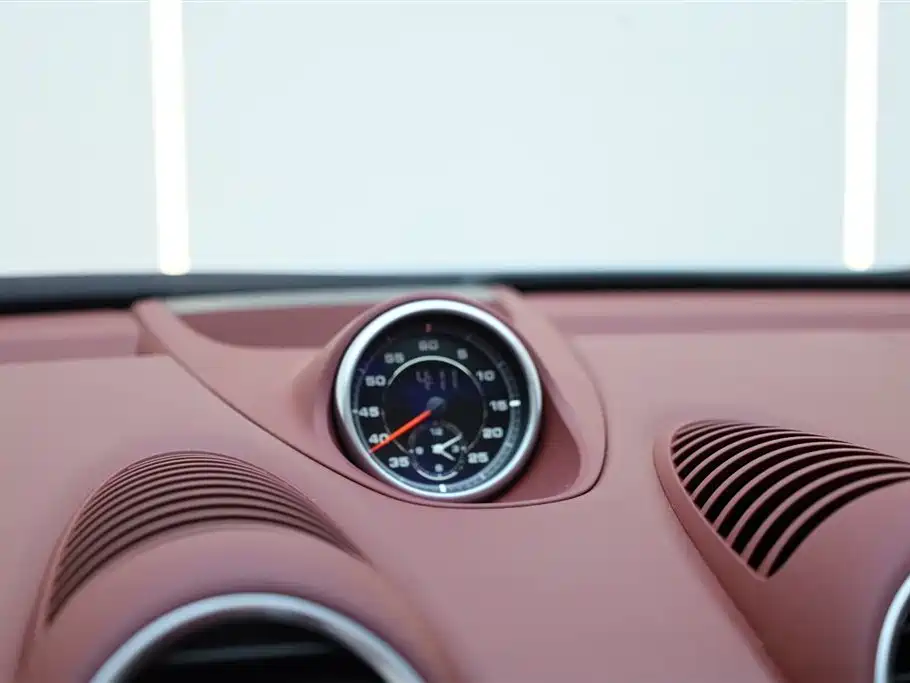 Porsche 718 2023 — фото 20