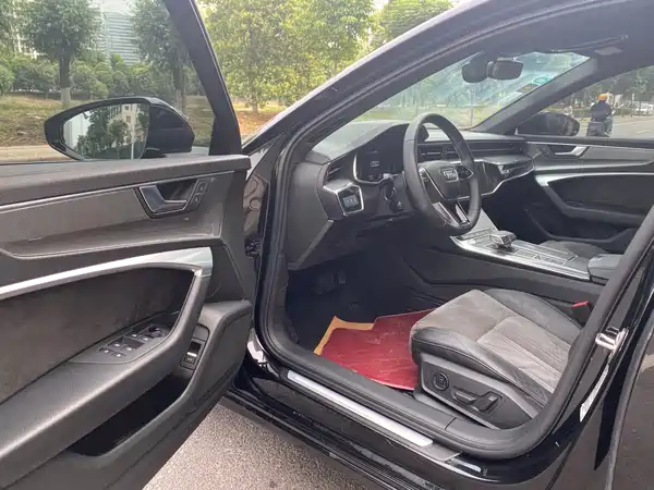 Audi A6L 2019