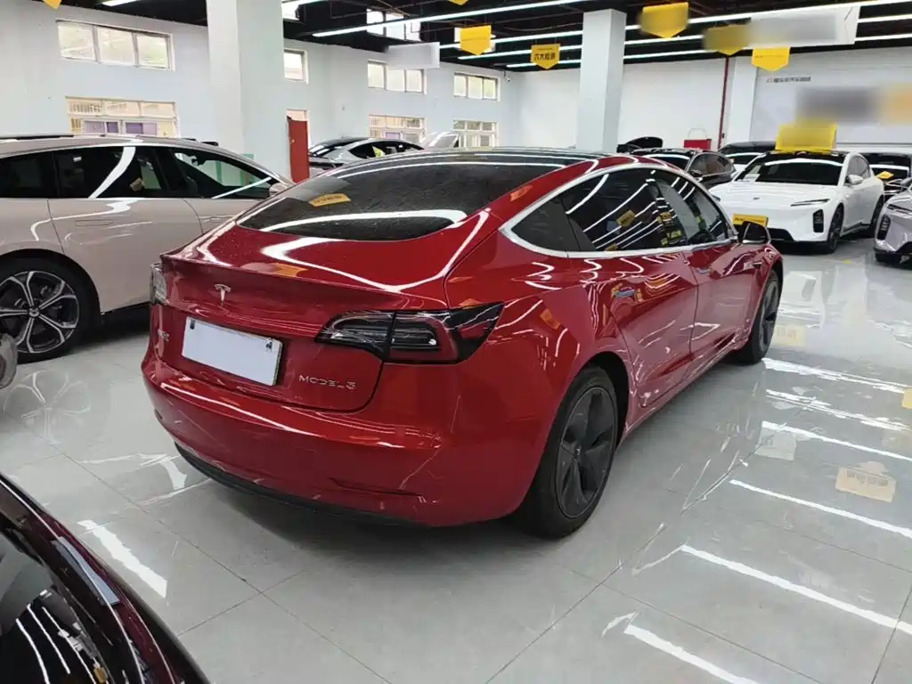 Tesla Model 3 2020 — фото 7