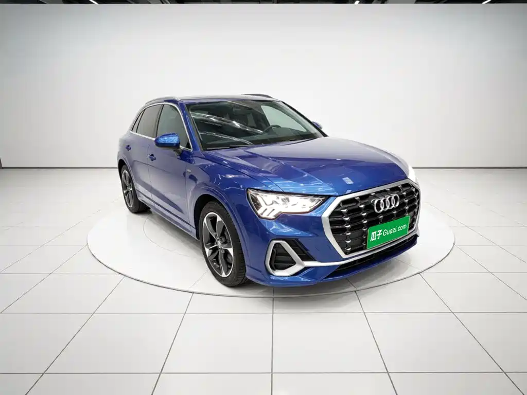 Audi Q3 2021