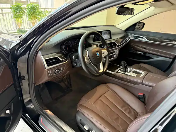 BMW 7 Series 2016