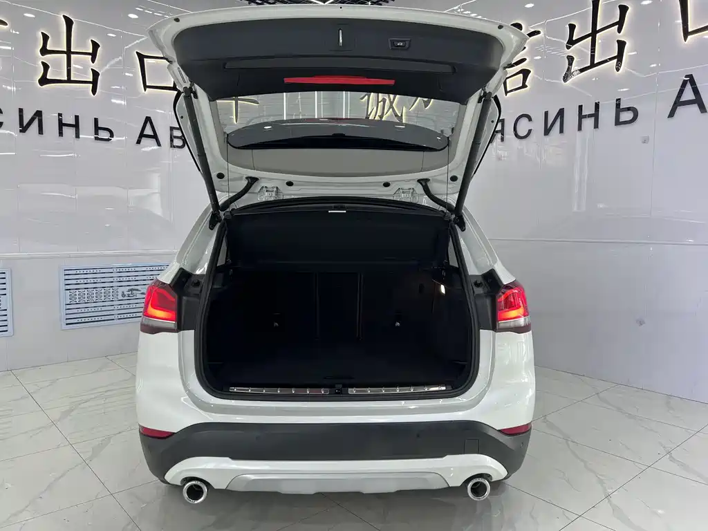 BMW X1 2022 — фото 17