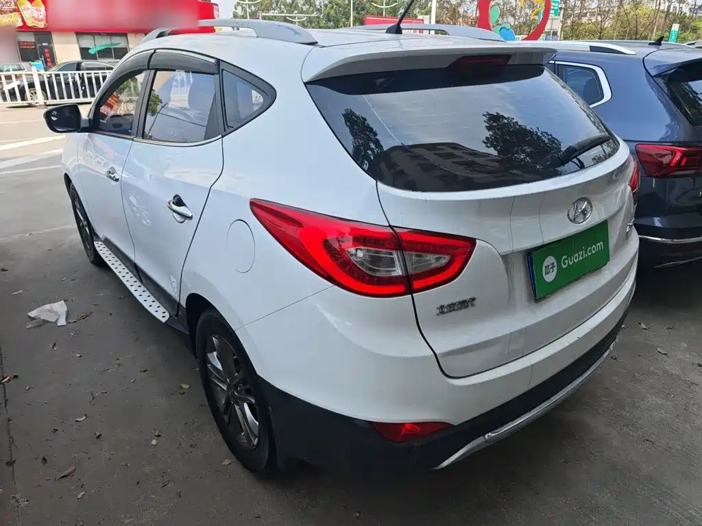 Hyundai ix35 2015 — фото 23