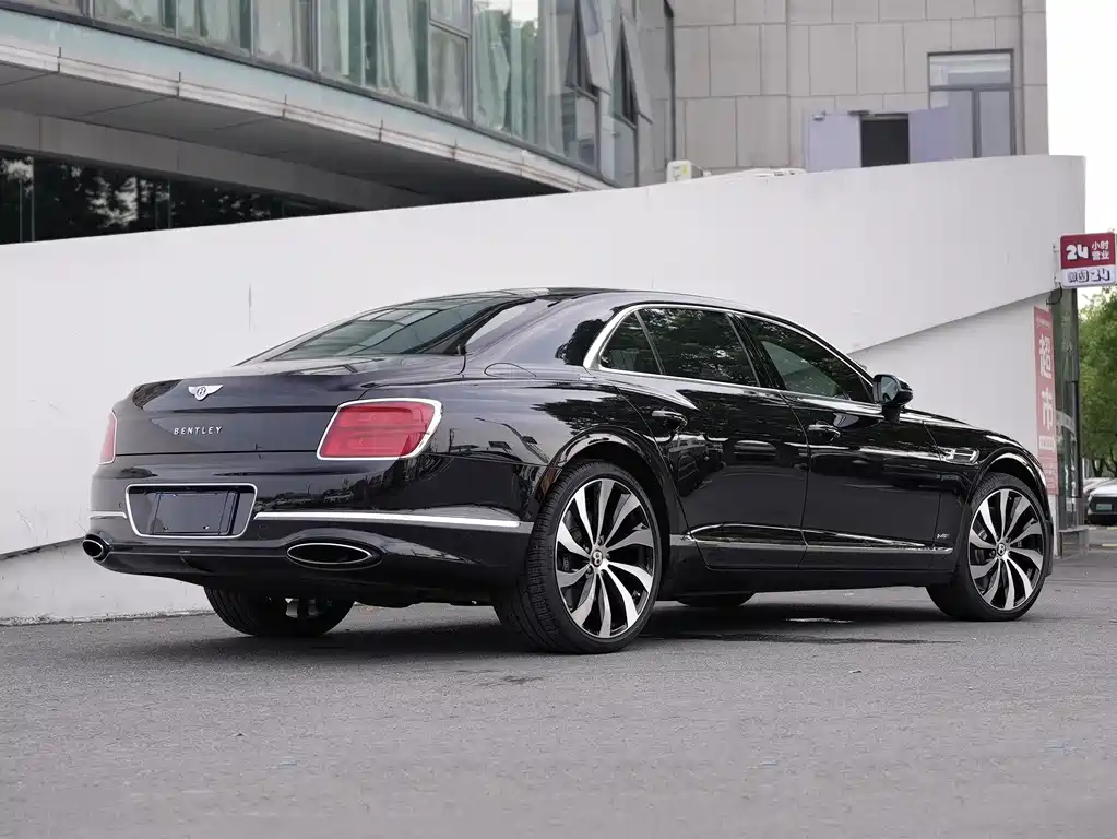 Bentley Flying Spur 2020 — фото 8
