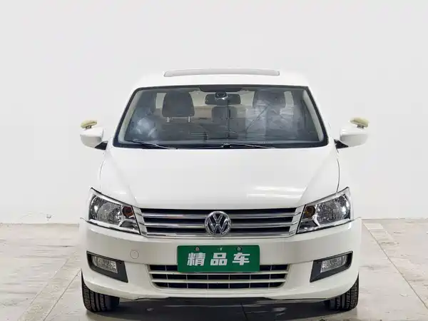 Volkswagen Santana 2014