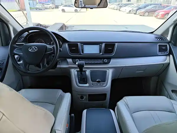 Maxus G10 2015