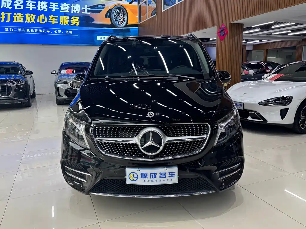 Mercedes-Benz V-Class 2023 — фото 2