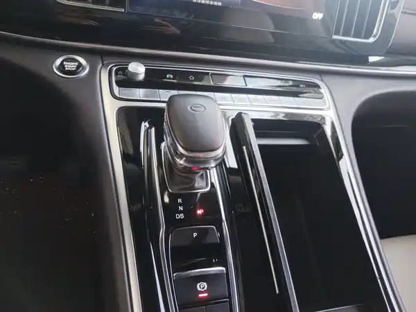 GAC Trumpchi M8 2021
