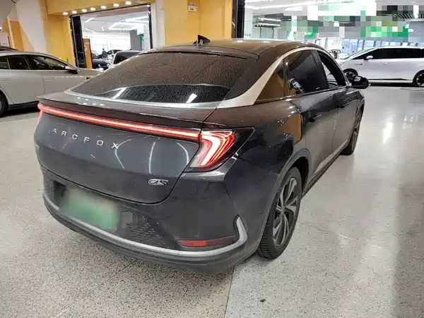 Arcfox Alpha S 2021