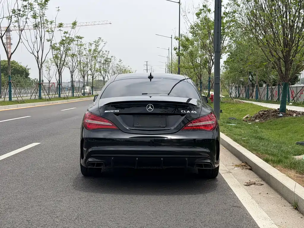 Mercedes-Benz CLA AMG 2017 — фото 9