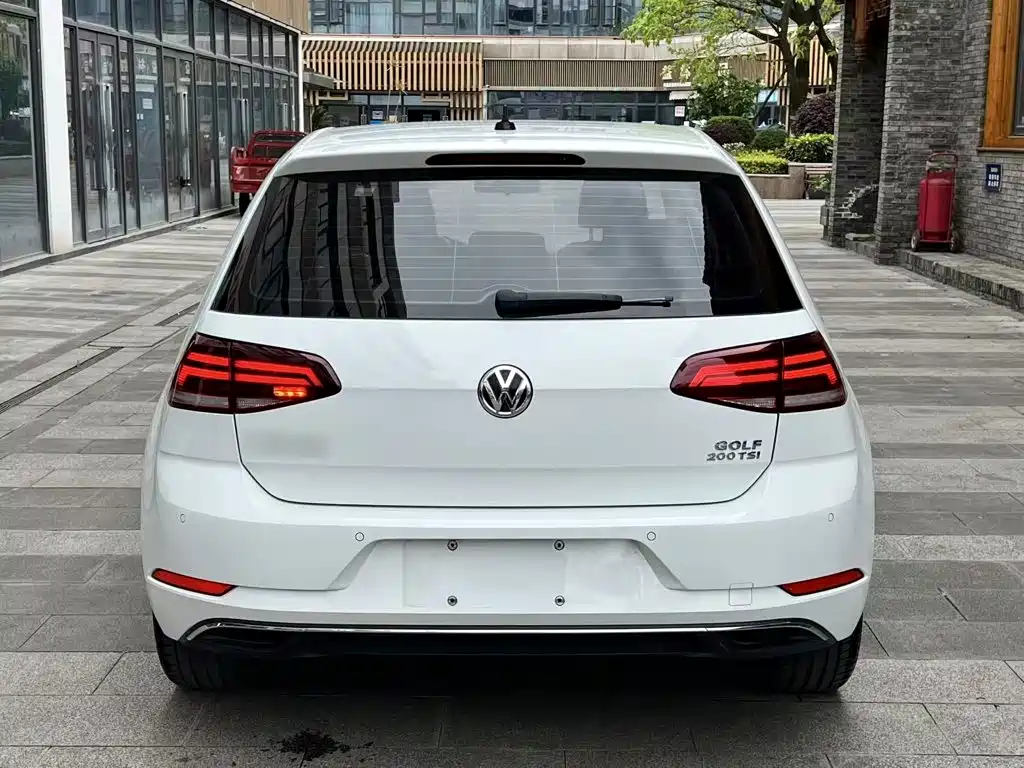 Volkswagen Golf 2020