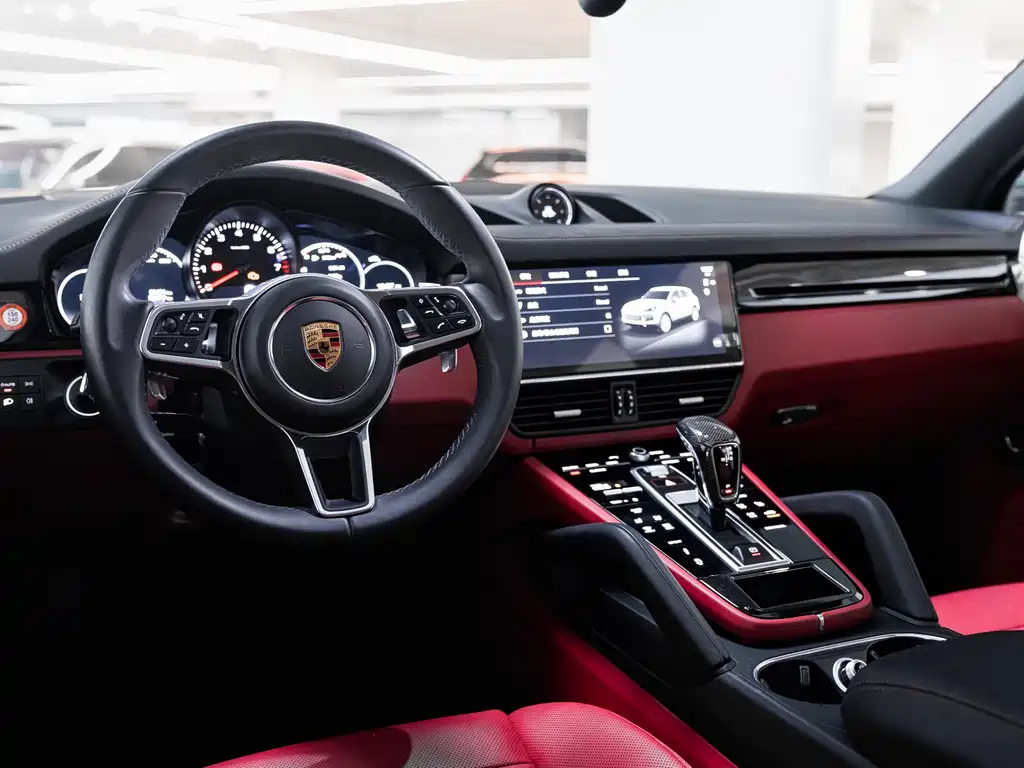 Porsche Cayenne 2022 — фото 11