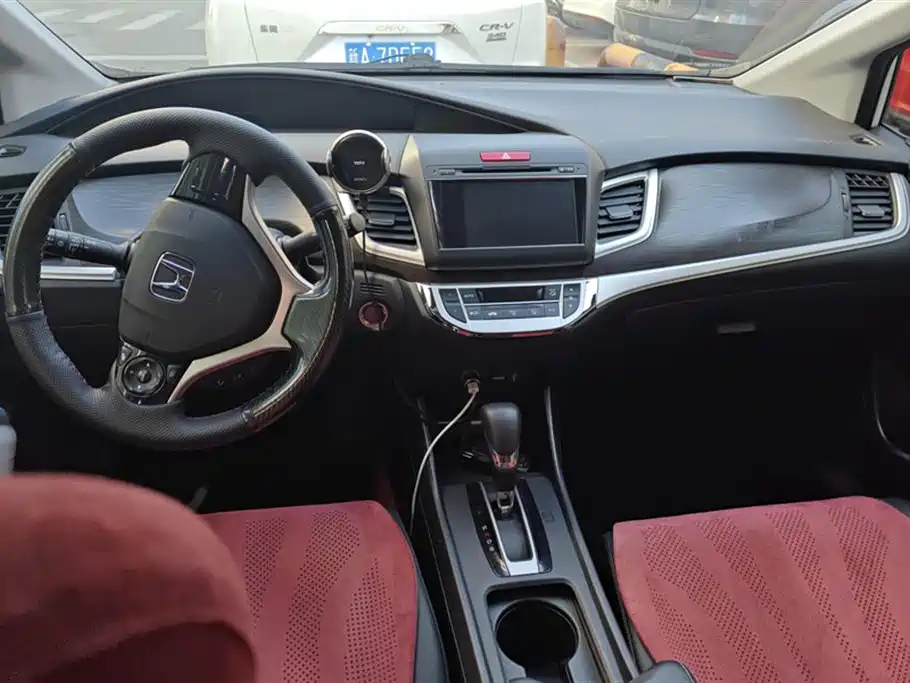 Honda Jade 2015 — фото 12