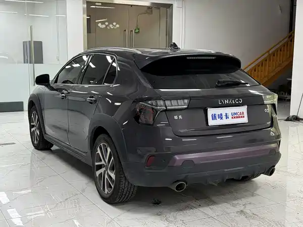 Lynk & Co 02 2021