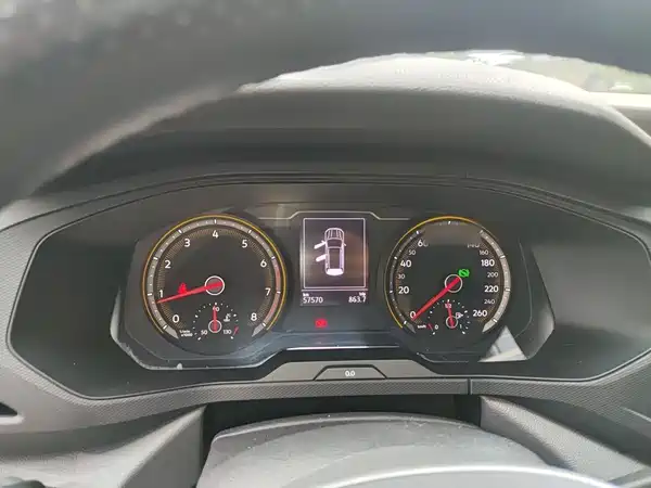 Volkswagen Tharu 2020