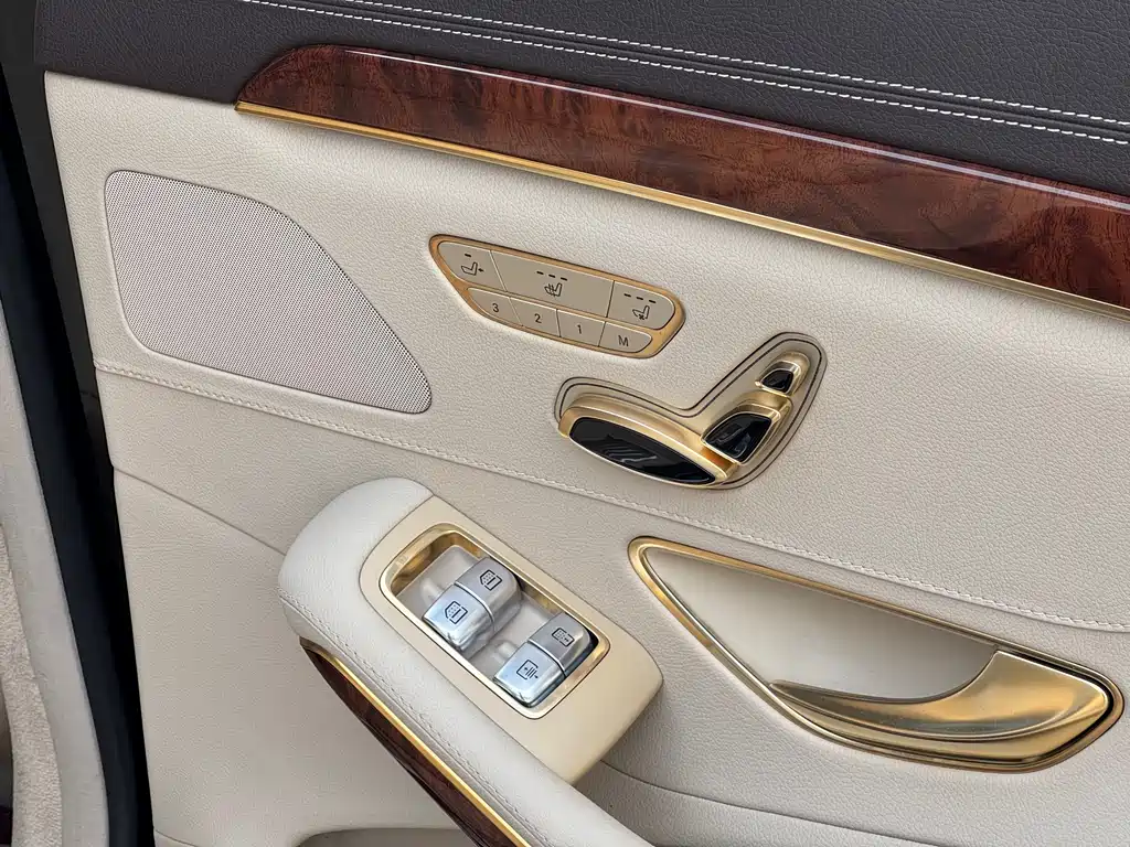 Mercedes-Benz S-Class 2015 — фото 18