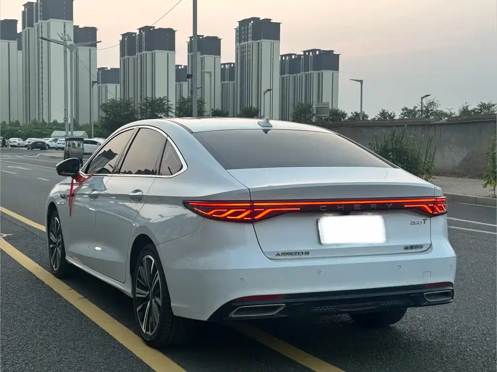 Chery Arrizo 8 PRO 2025 — фото 10