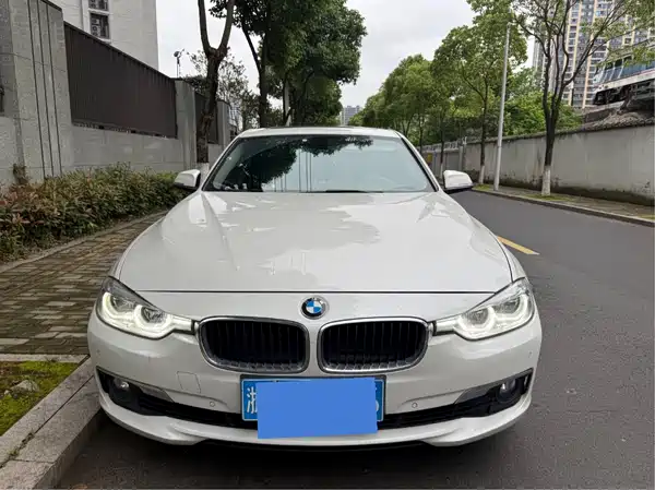 BMW 3 Series 2017