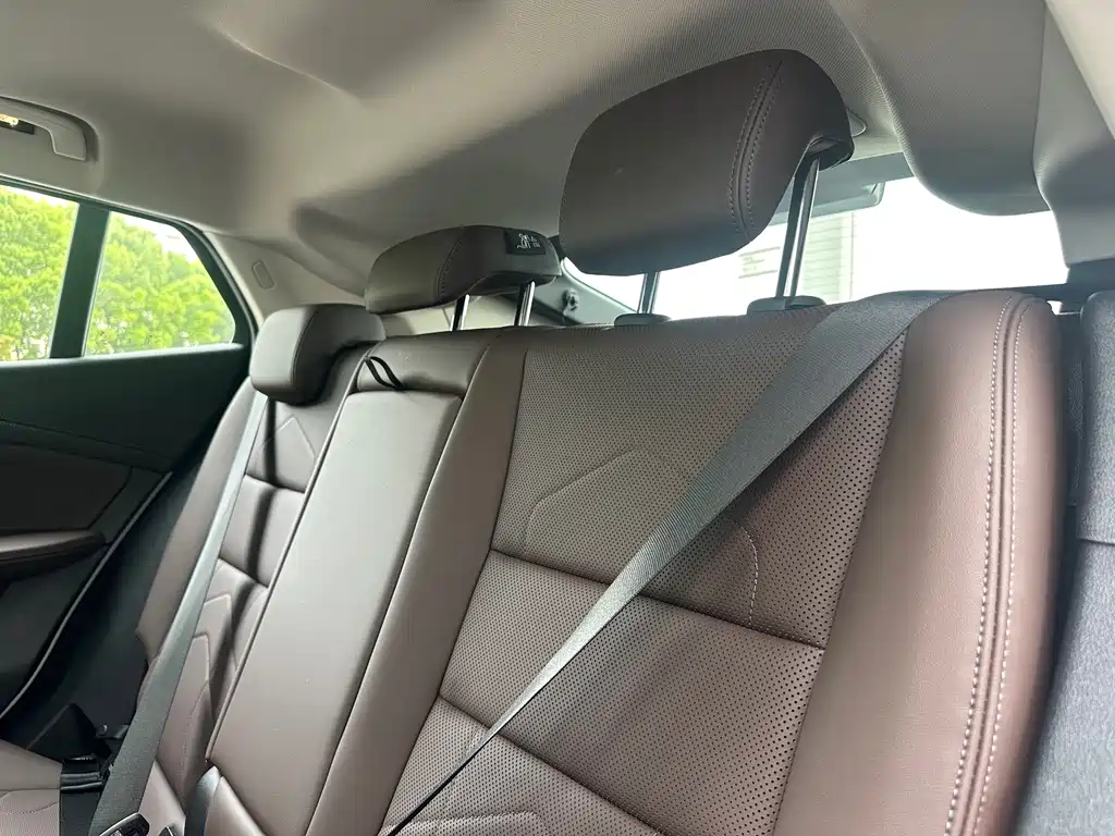 BMW X2 2025 — фото 16