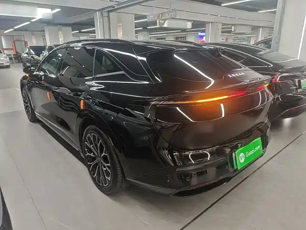 Zeekr 007GT 2025