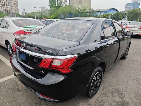 BYD F3 2016