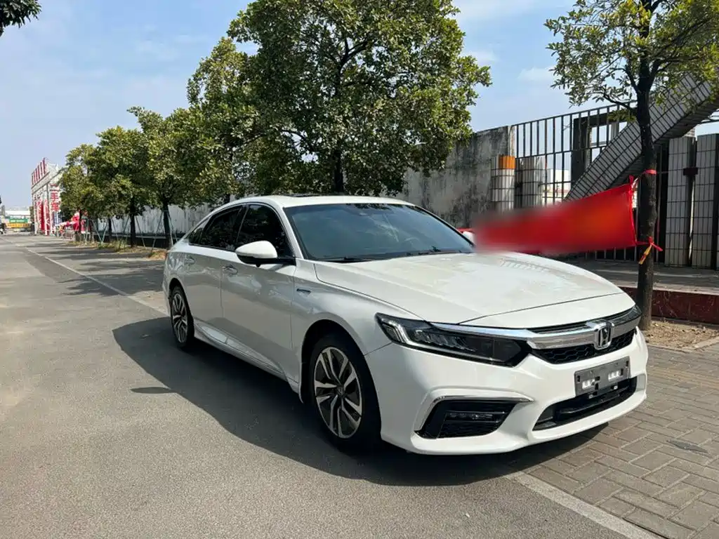 Honda Inspire 2020 — фото 23