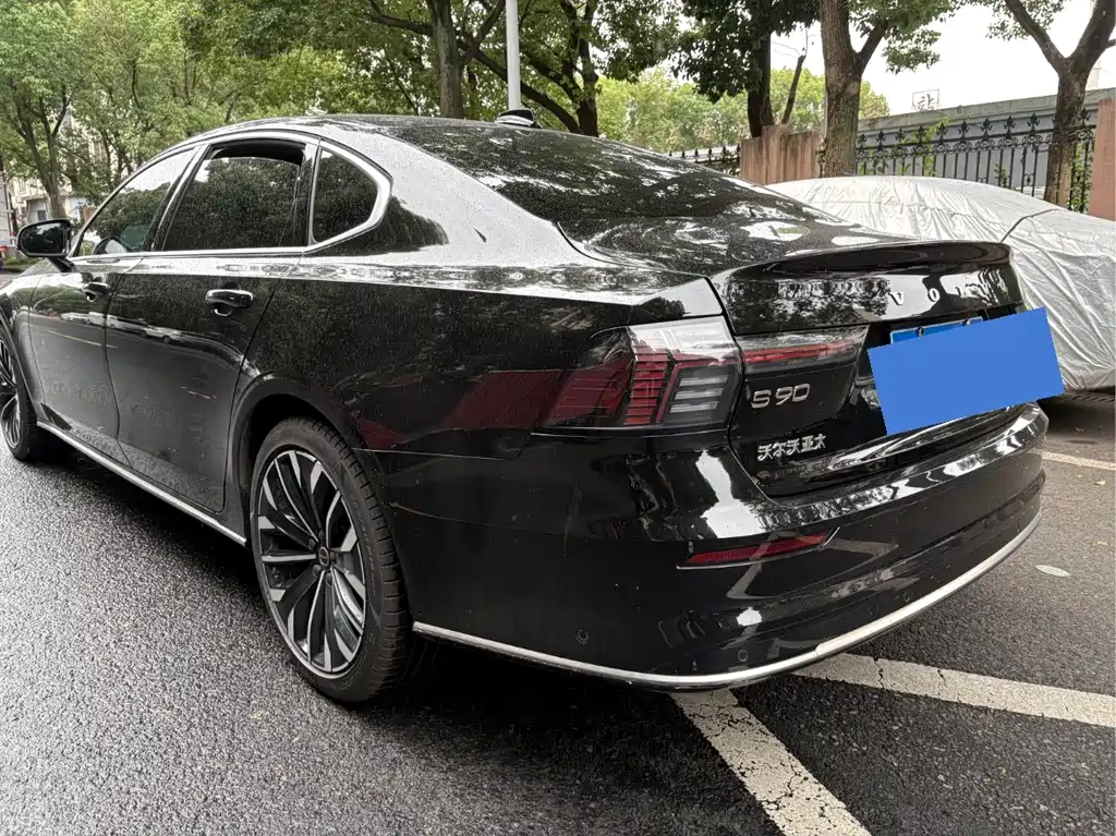 Volvo S90 2025 — фото 15