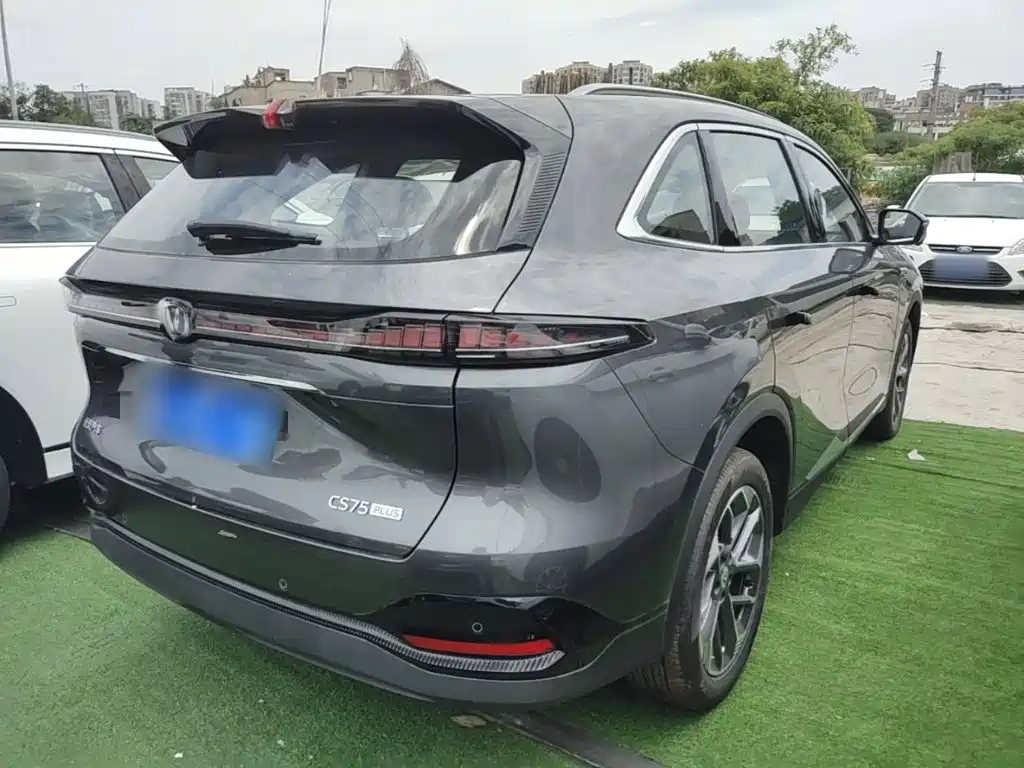 Changan CS75 PLUS 2026 — фото 7