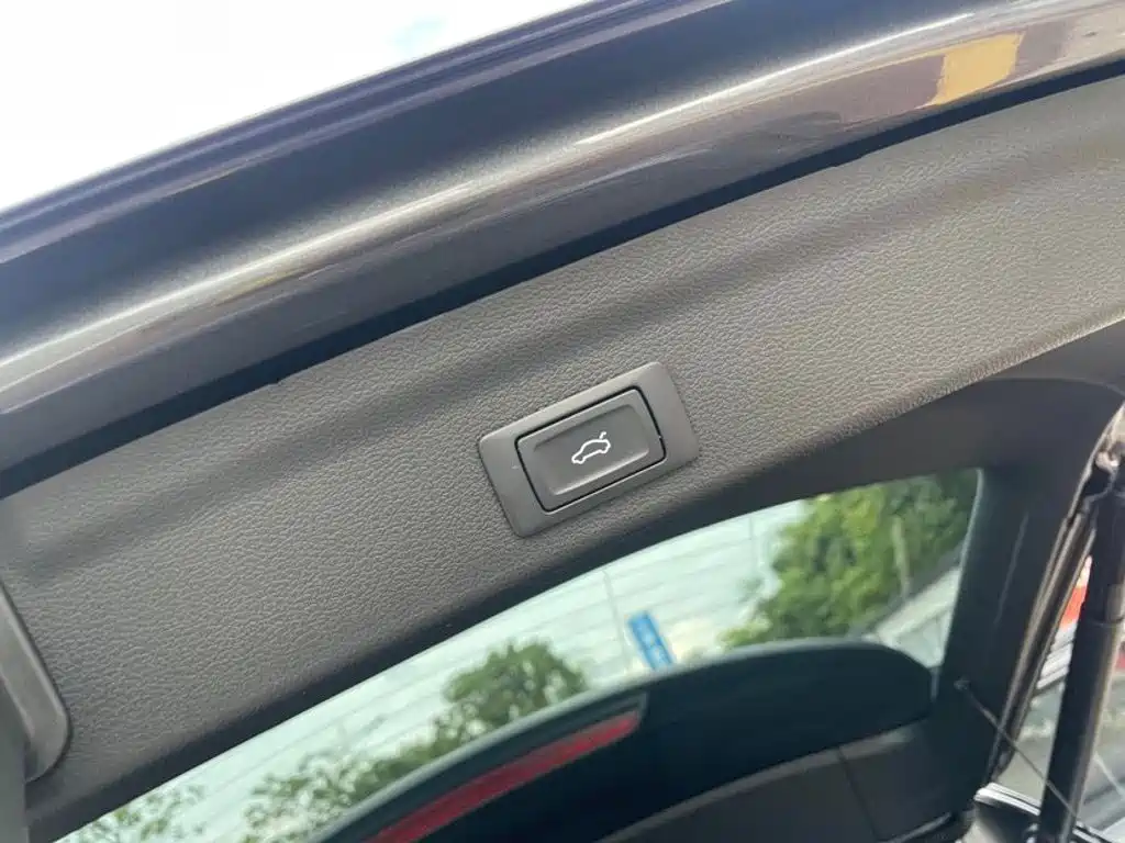 Audi Q3 2022 — фото 11