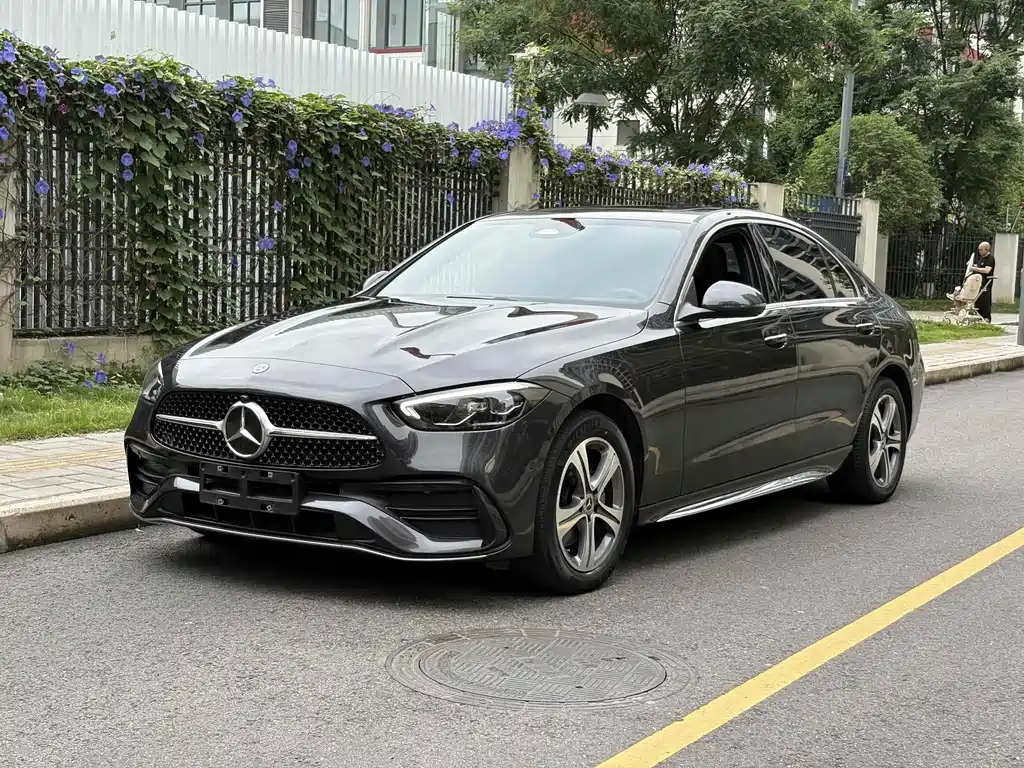 Mercedes-Benz C-Class 2022 — фото 1