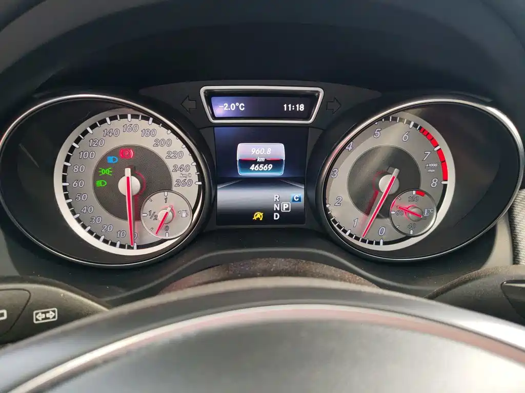 Mercedes-Benz GLA 2017 — фото 8