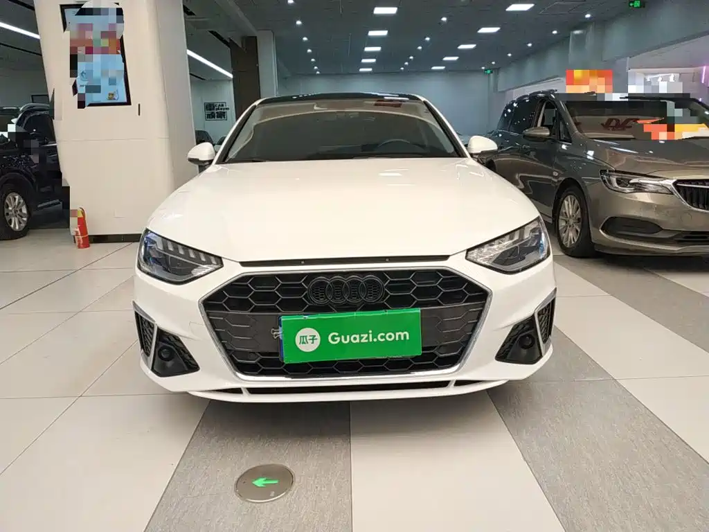 Audi A4L 2021