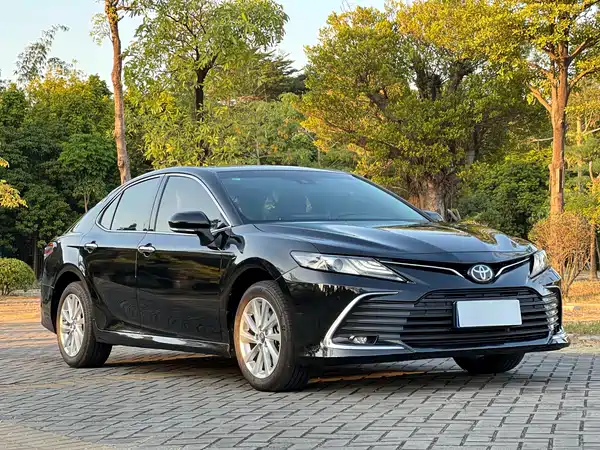 Toyota Camry 2021