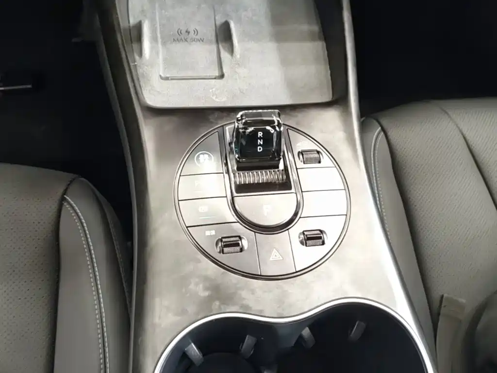 BYD Seal 2024 — фото 14