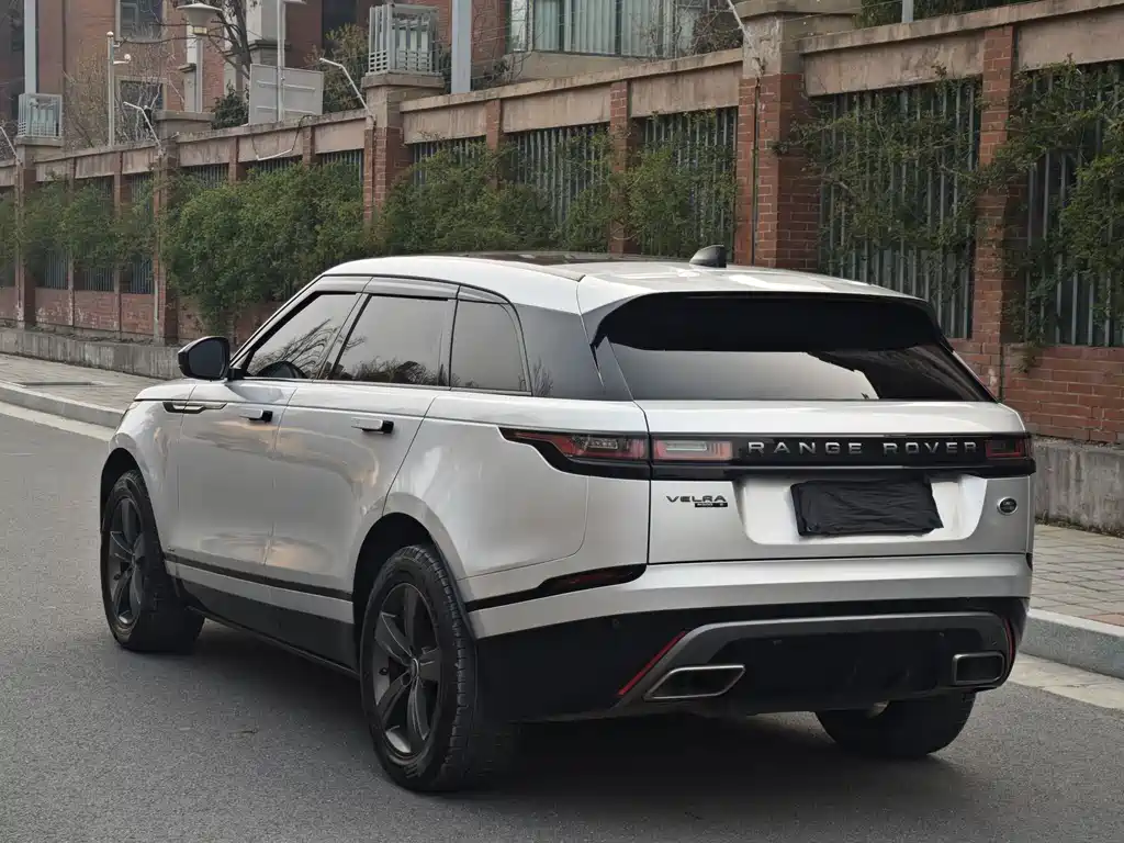 Land Rover Velar 2019 — фото 10